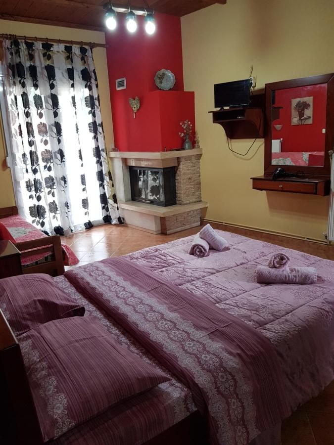 Alexandros Guesthouse Orma Exterior photo
